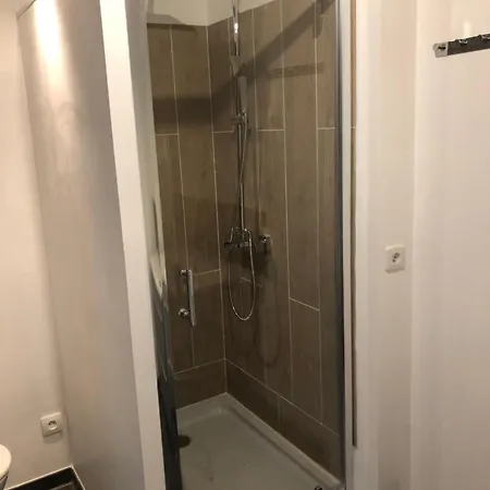 Appartement Belle Avec Jardin Clos A 10 Minutes De La