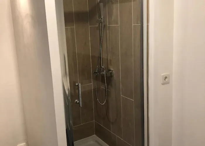 Belle Avec Jardin Clos A 10 Minutes De La *